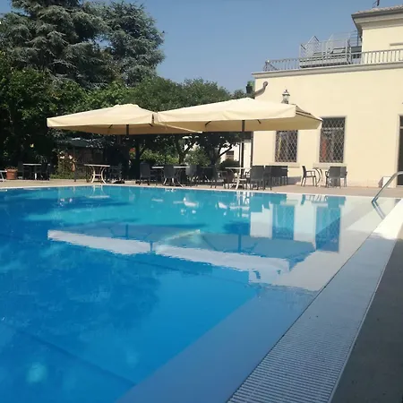 Dogana Szálloda 3*